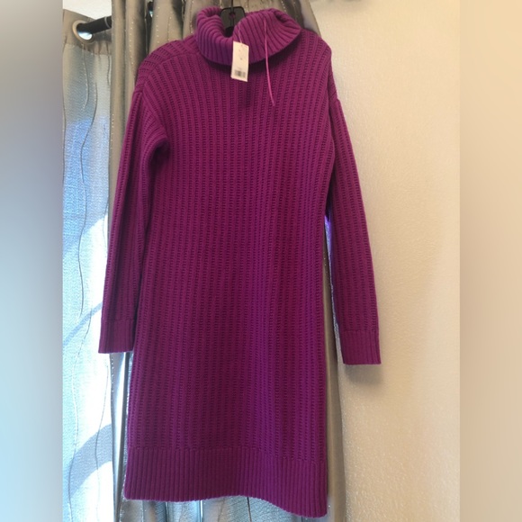 Banana Republic Dresses & Skirts - Banana Republic sweater dress